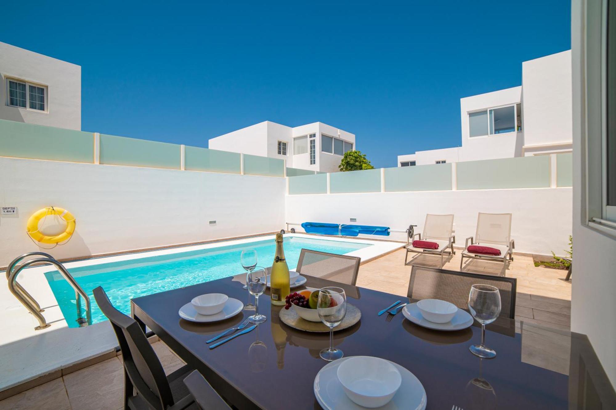 Villa Ocean Wave - Sea Views - Private Pool Playa Blanca  Exterior photo